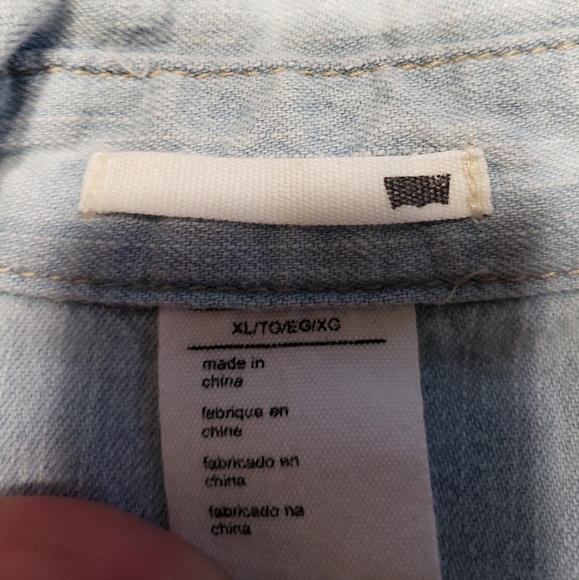 Levi - Button down shirt - Picture 3 of 3